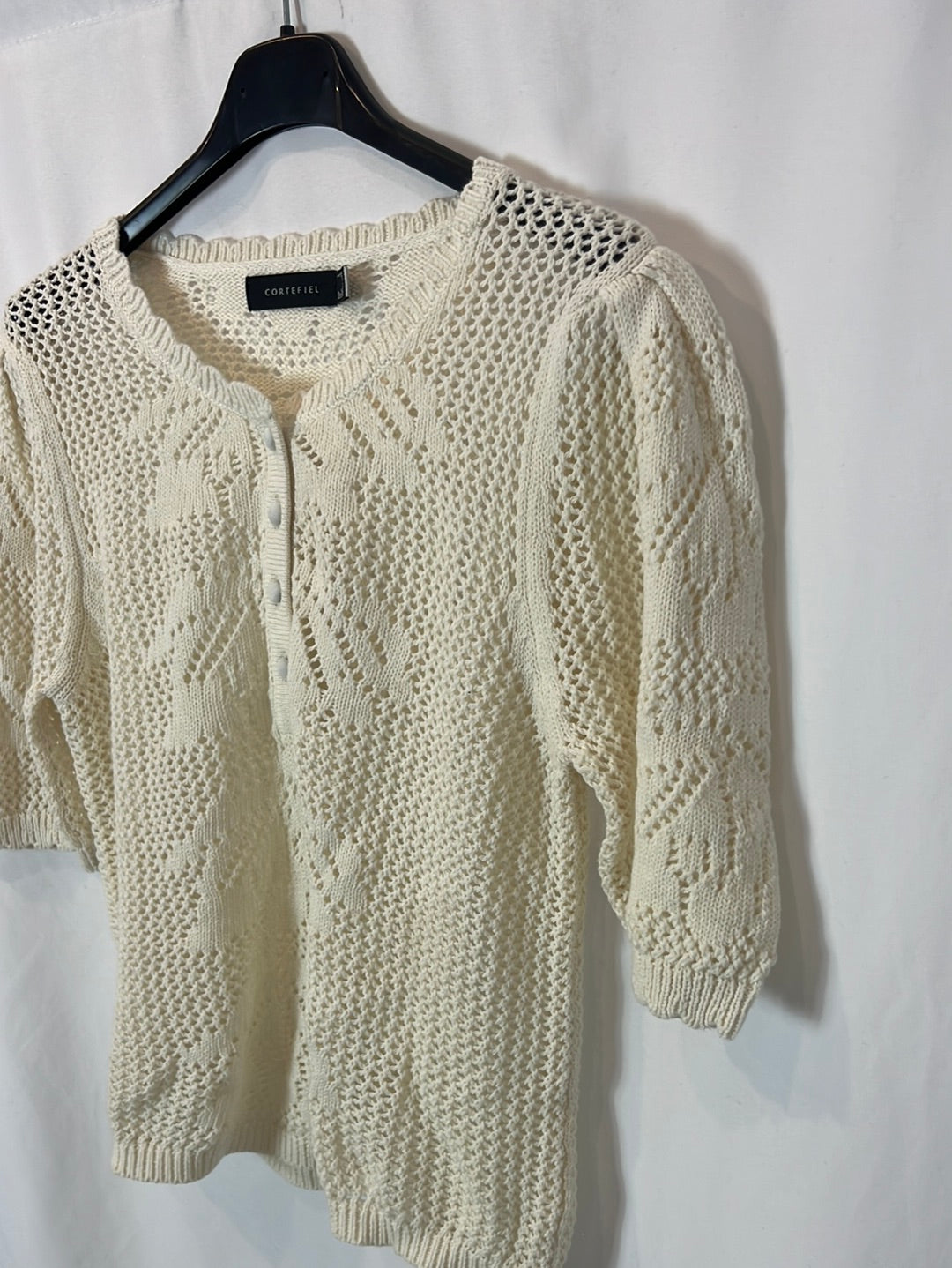 CORTEFIEL. Die-cut Ts knit top