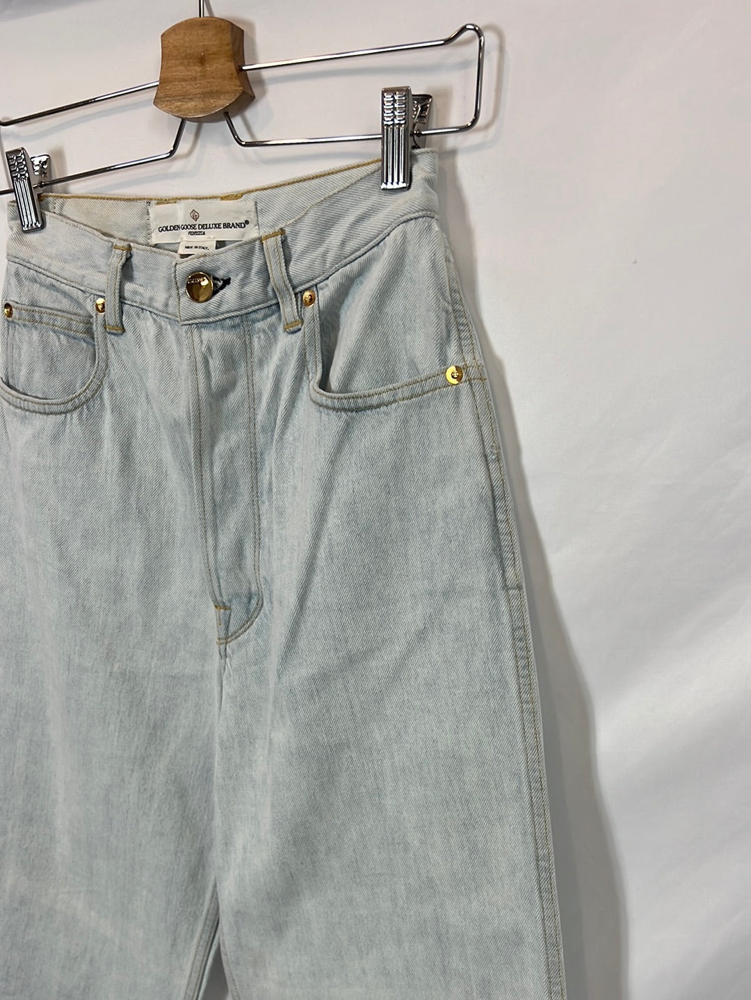 GOLDEN GOOSE. Light button-down denim. Size 25 (34)