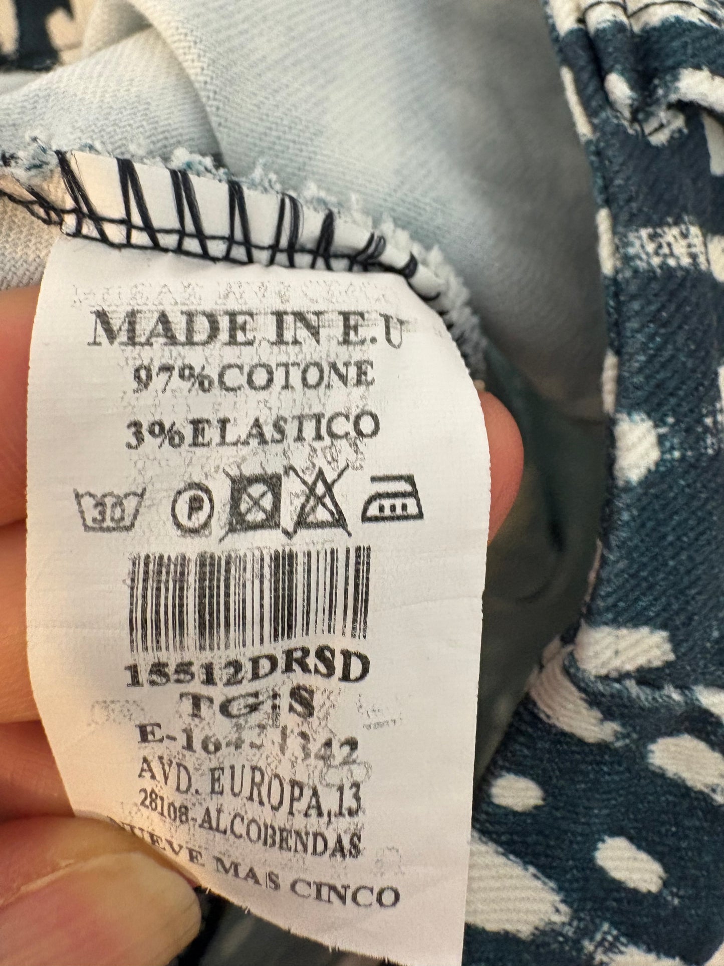 9MAS5. Total look estampado azul petróleo. T S