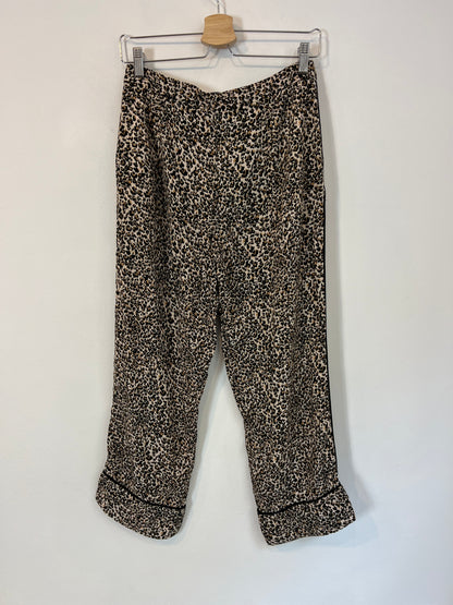 SCALPERS. total look fluid print T.38 (Tara)