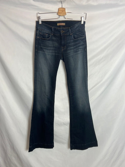 J BRAND. Dark denim worn camping effect. T 27 (38)