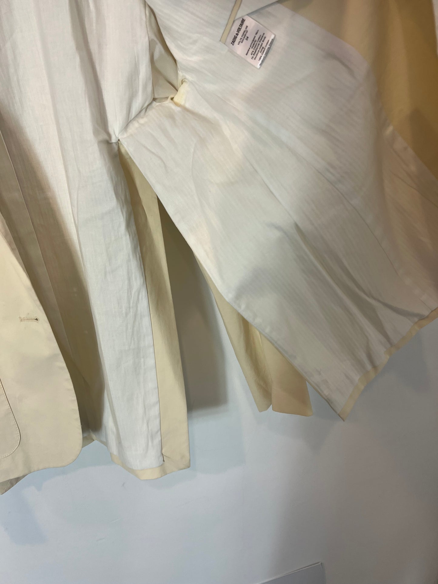 ZADIG&amp;VOLTAIRE. Beige blazer with side slits T.34