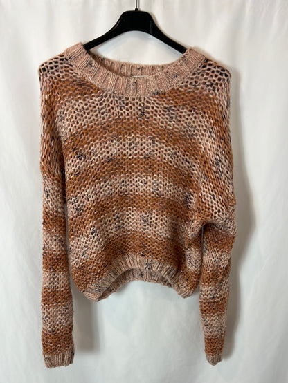 VILA. Orange-toned Ts sweater