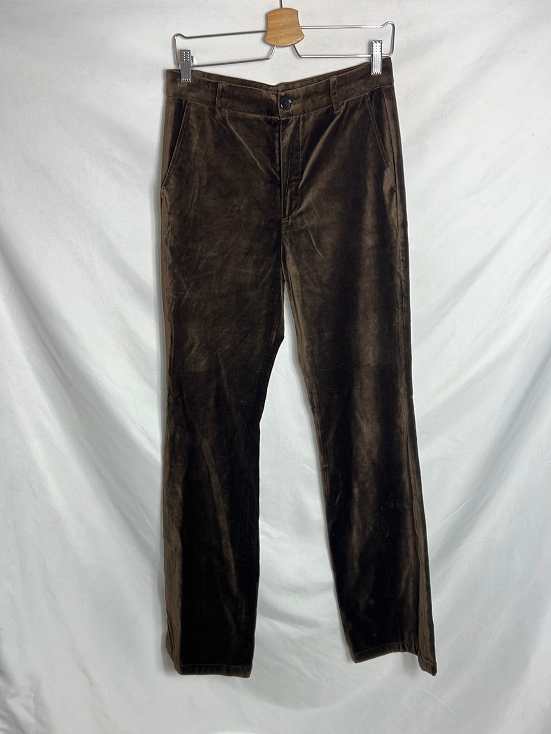MASSIMO DUTTI. Flared brown velvet trousers. Size 38 (tare)