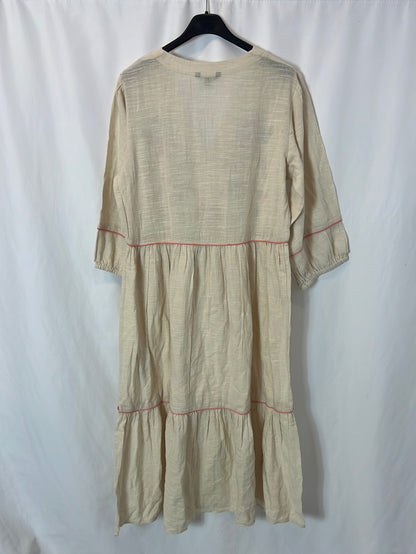 CORTEFIEL. Beige embroidered Ts dress