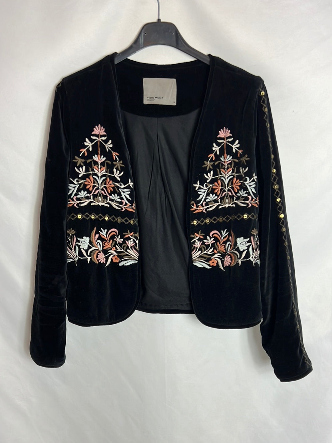VERO MODA. Chaqueta bordada terciopelo T.36