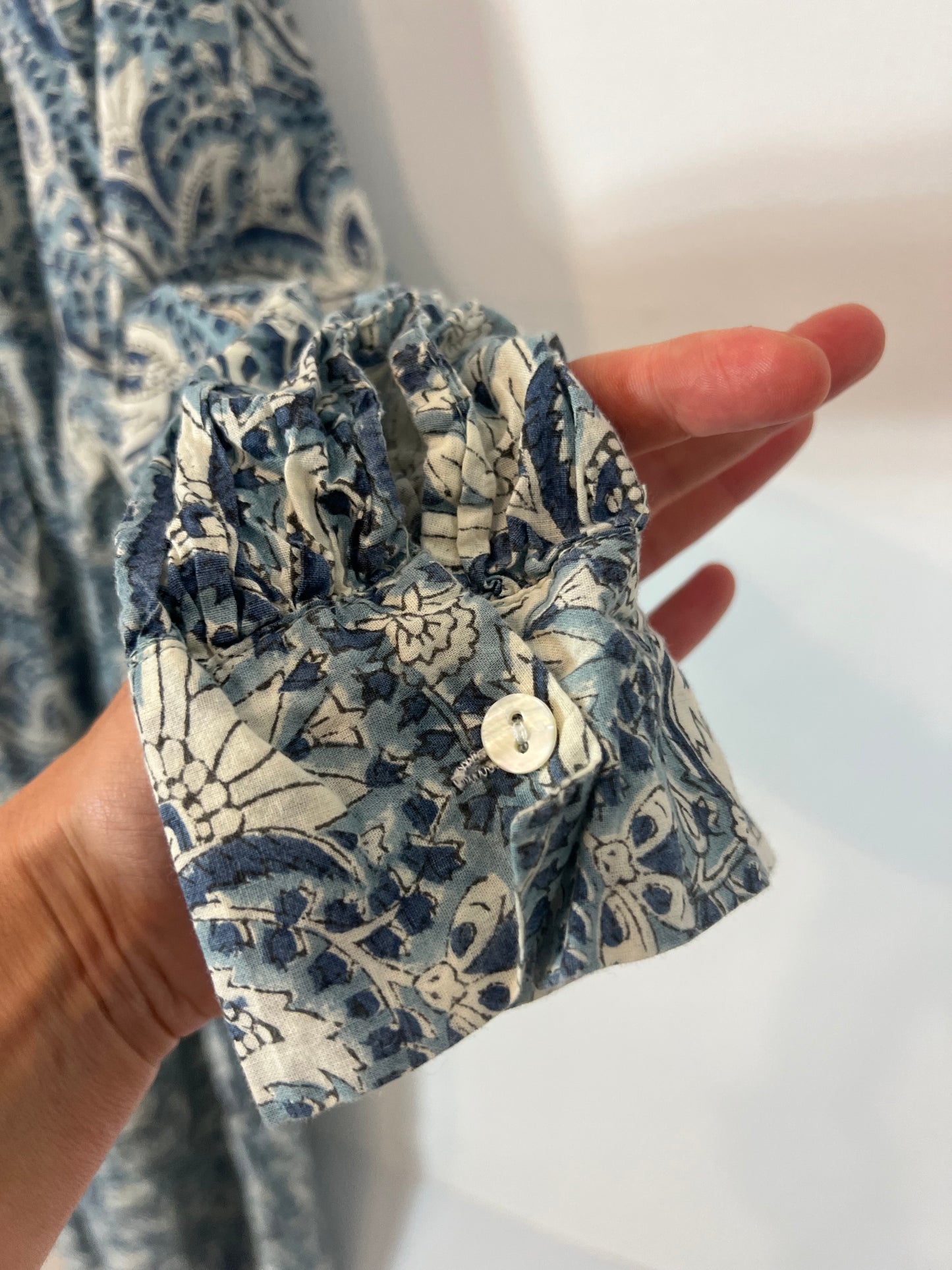 BUGANVILIA. Long dress with blue amoeba flowers, size 3XL