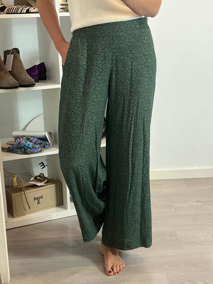 MI&amp;CO BARCELONA. Flowy green printed trousers. TS