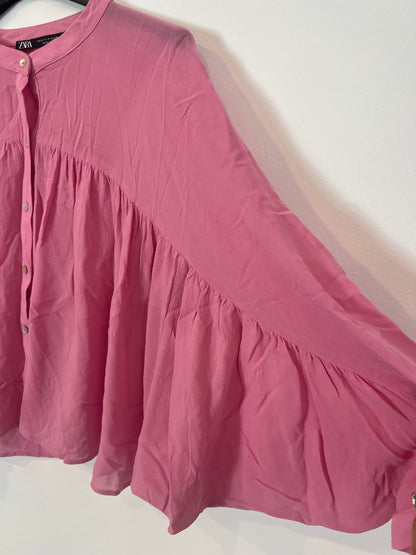 ZARA. Blusa rosa fluida. T S