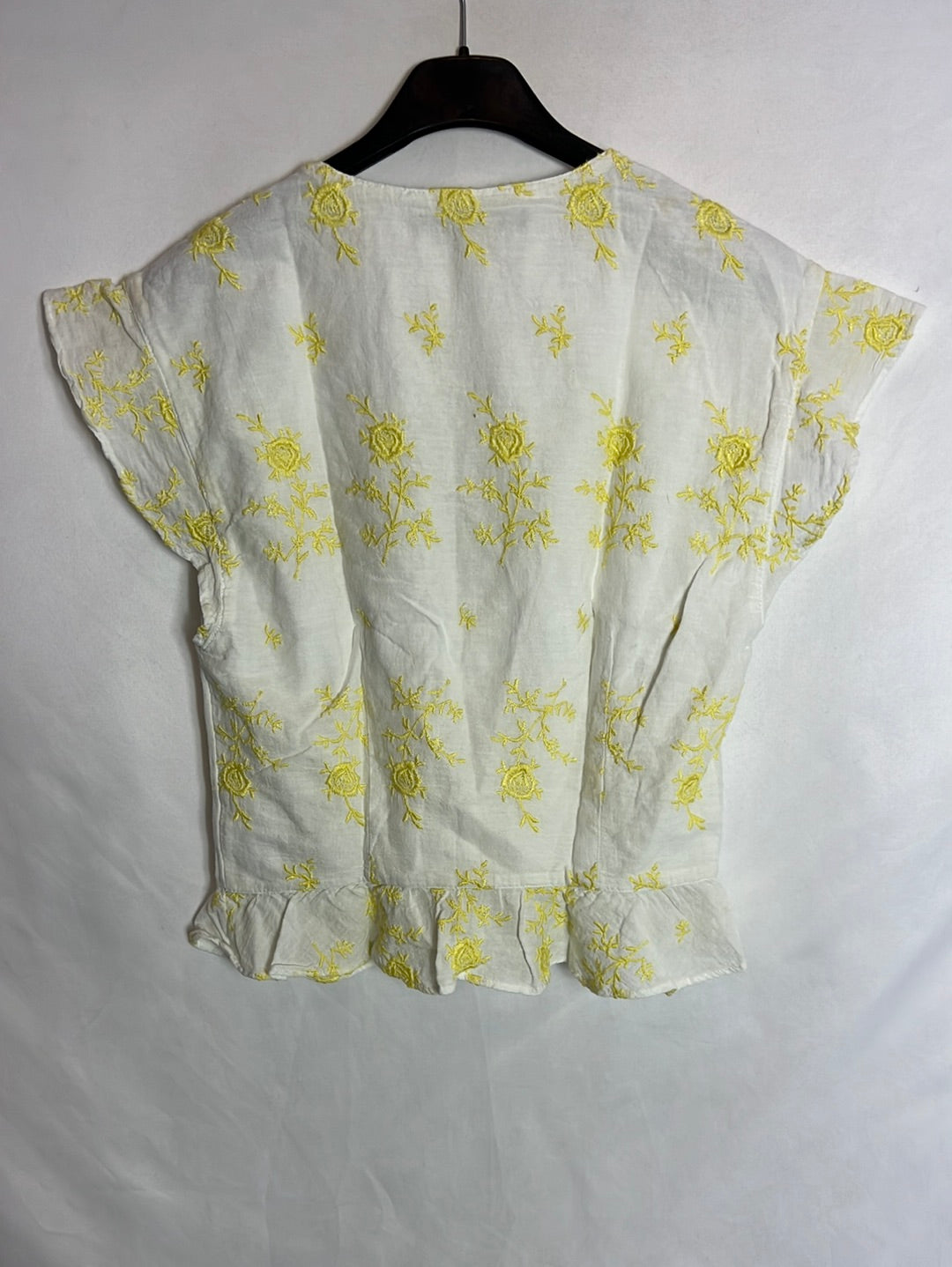 ABERCROMBIE&FITCH. Top blanco bordado T.s