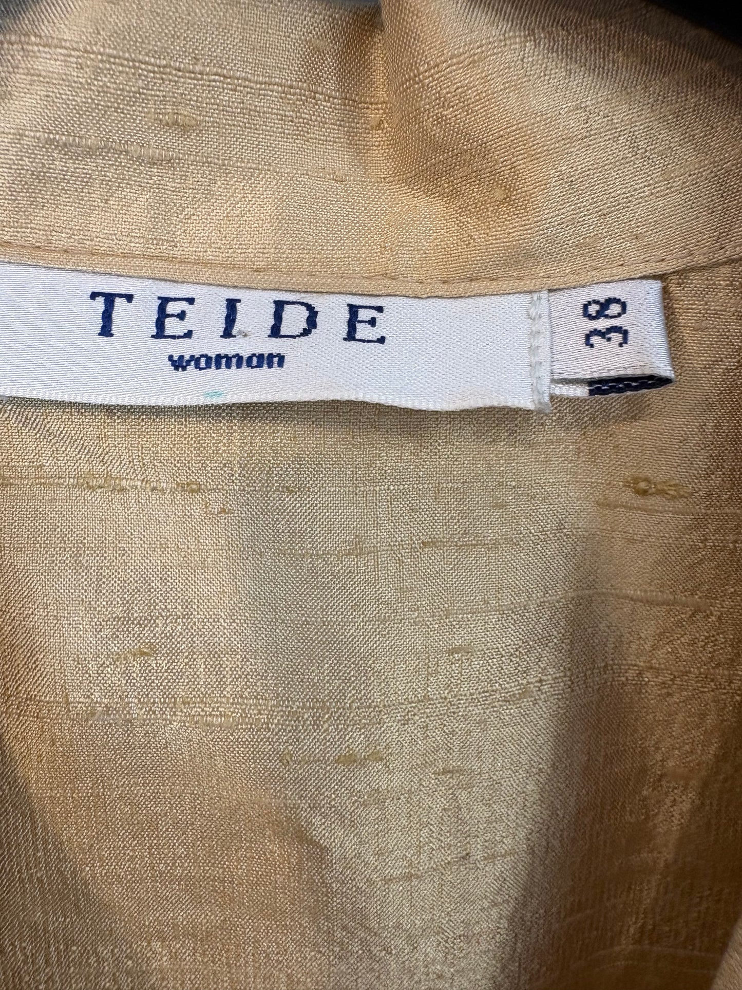 TEIDE. Gold silk top, size 38