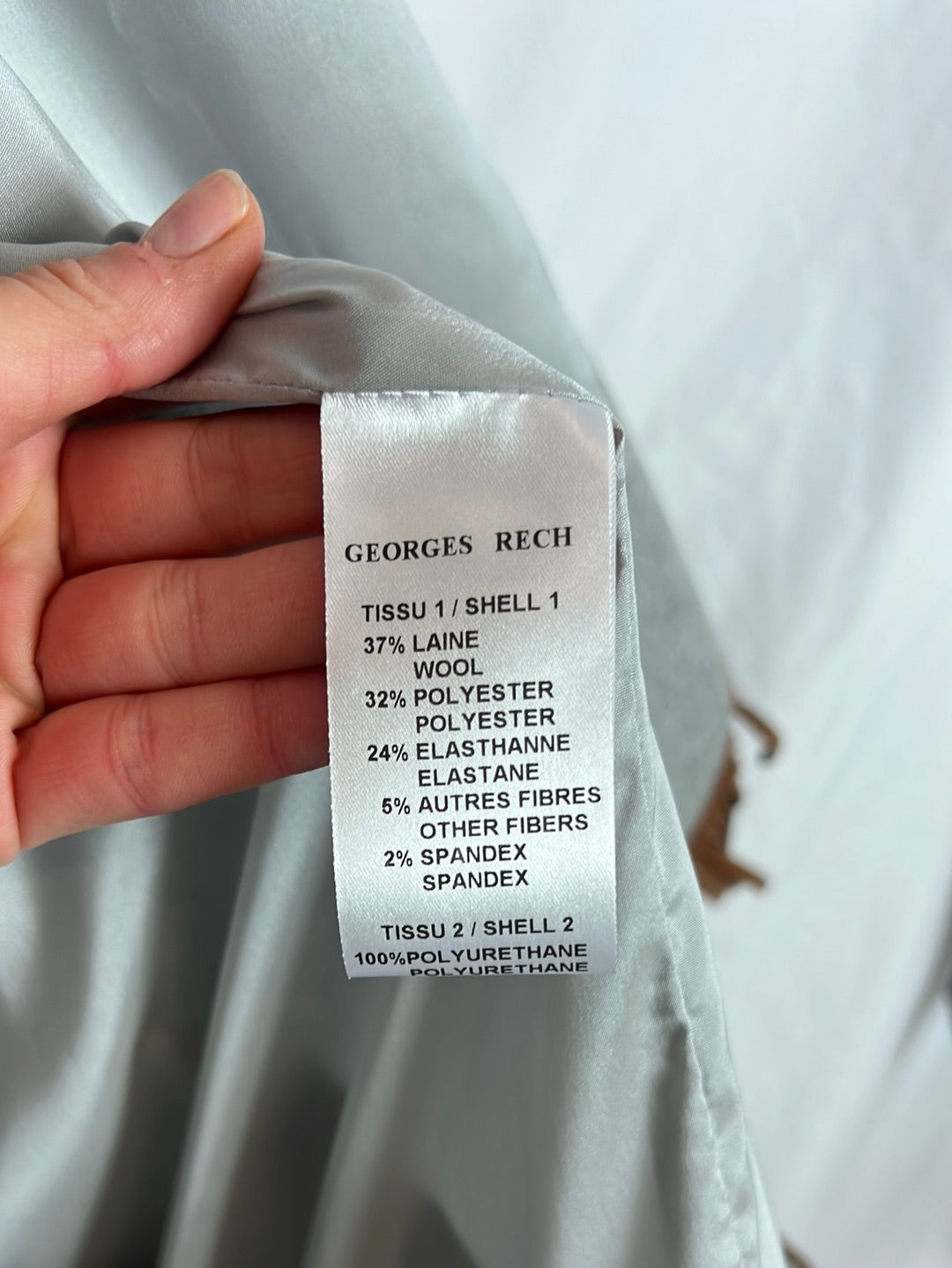 GEORGES RECH. Total look gris jaspeado y flecos en piel. T 36