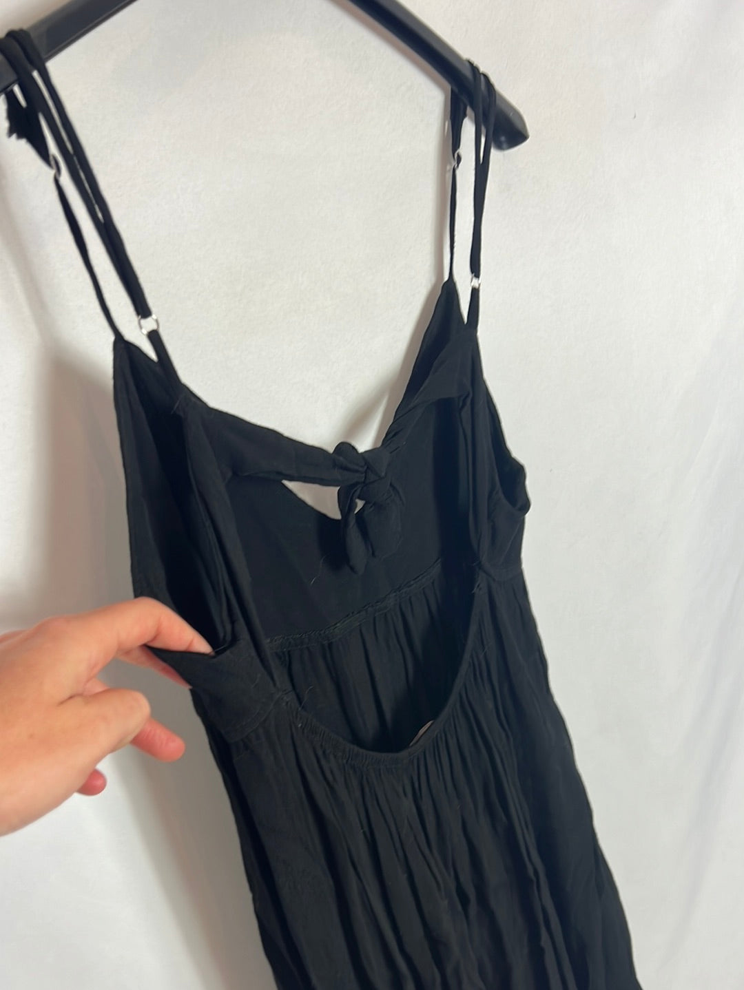 BRANDY MELVILLE. Vestido negro corto . T U (S)