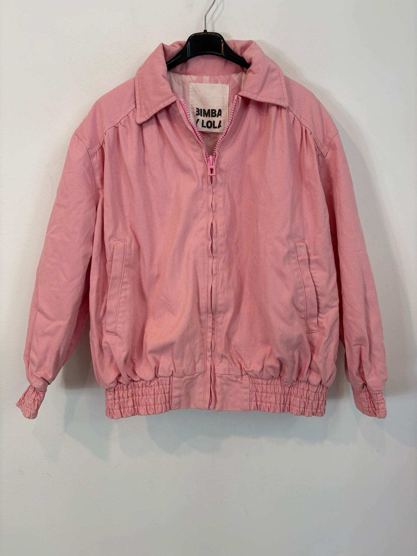 BIMBA Y LOLA. Pink quilted denim jacket. TS