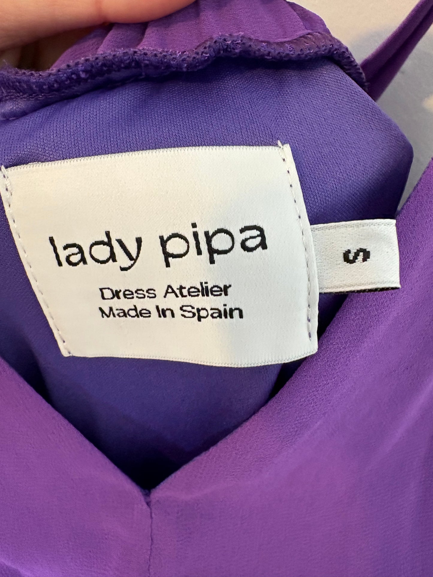 LADY PIPA. Mono largo fluido  espalda cruzada. T S