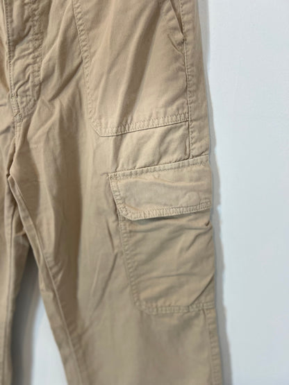 ZARA. Pantalón recto bolsillos T.38