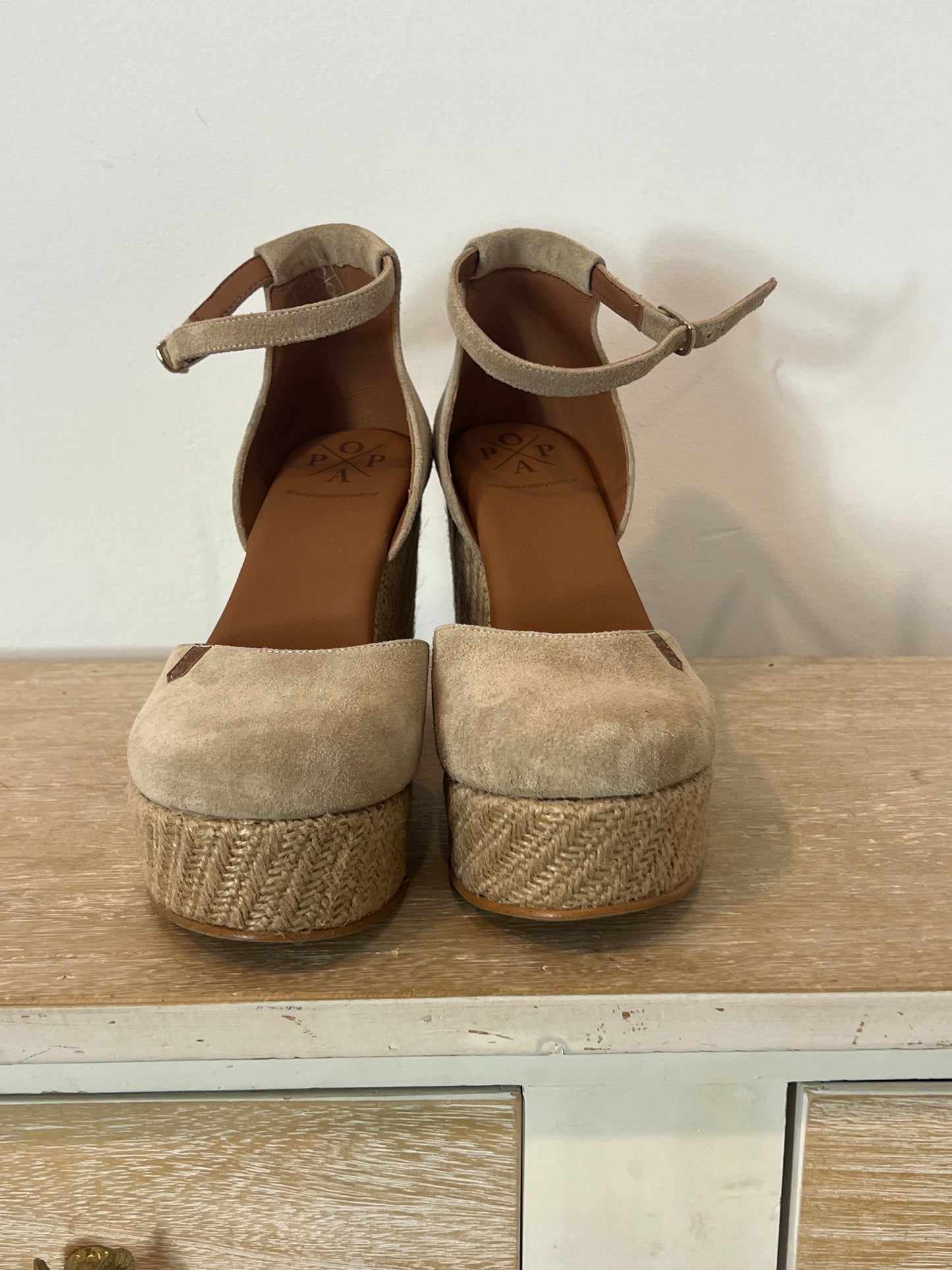 POPA. Beige leather wedges size 38