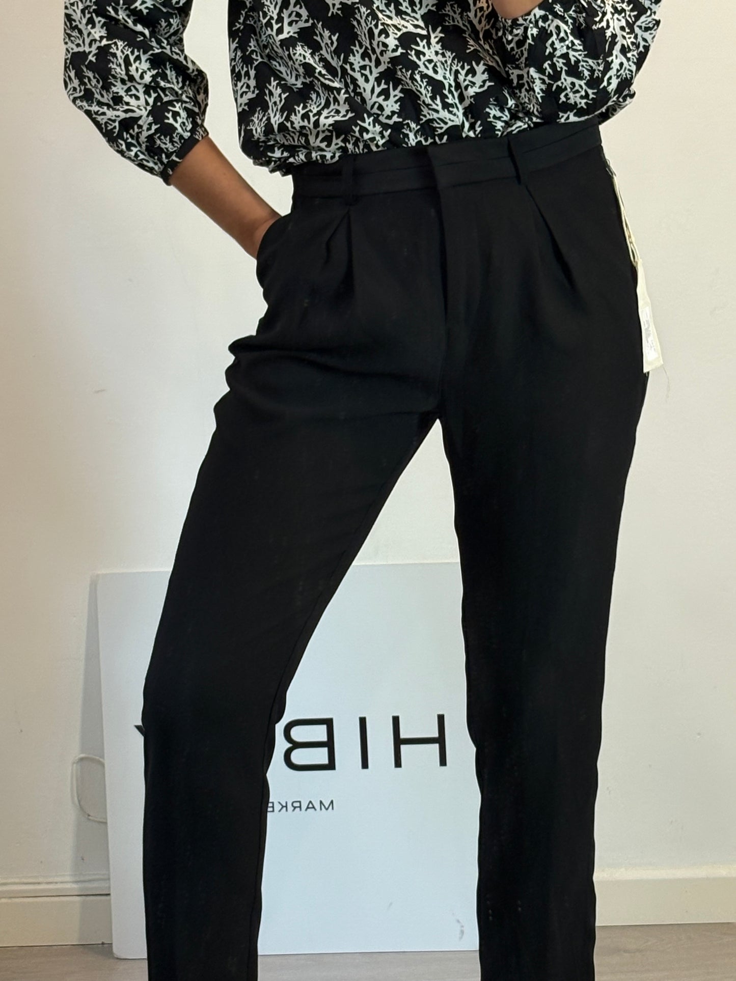 FRAME. Yellow denim jumpsuit. Size XS