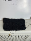 AMICHI. Bolso negro crochet