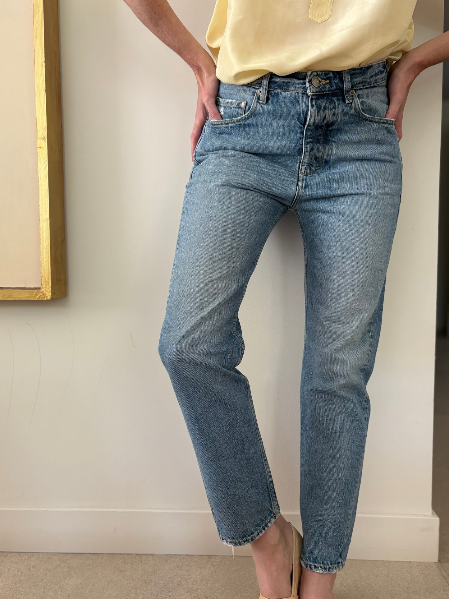 GOLDEN GOOSE. Denim recto estilo momfit. T 30 (38)