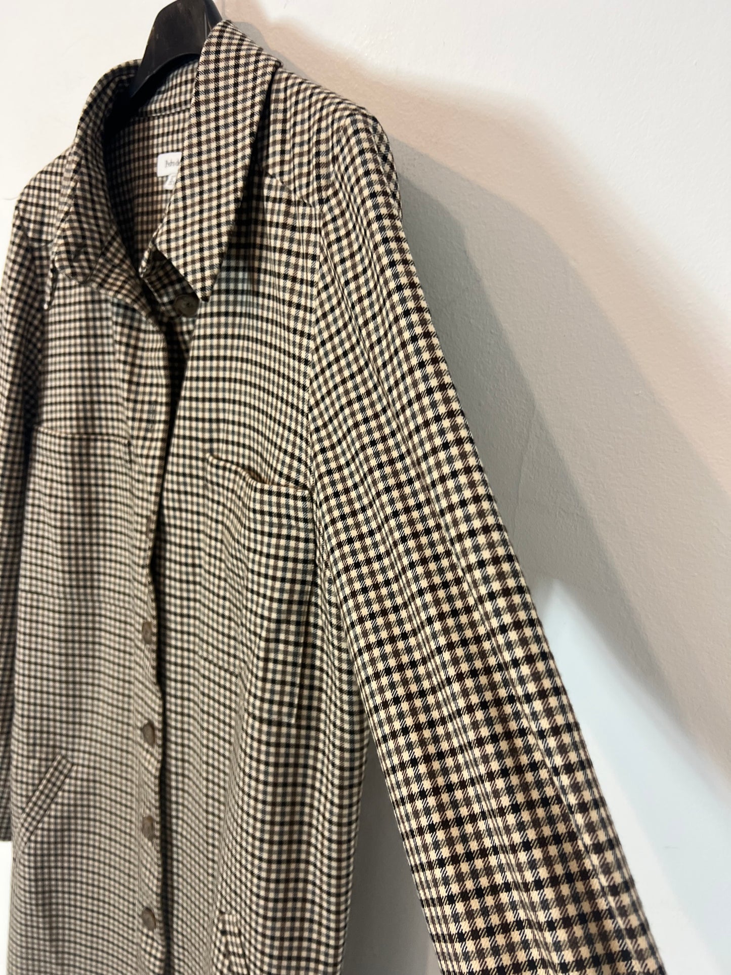 PEDRO DEL HIERRO. Chaqueta cuadros tonos tierra T.m