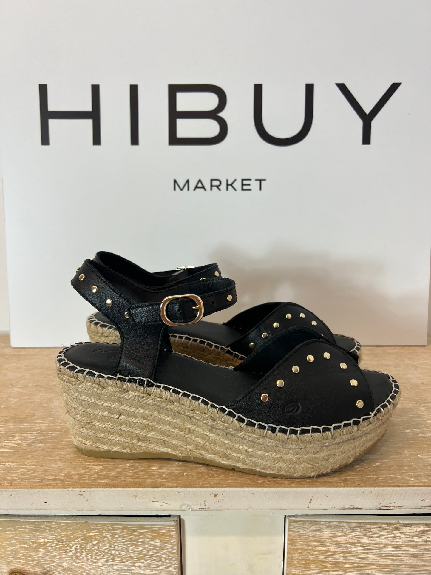 MICUIR. Black leather wedges with studs, size 39