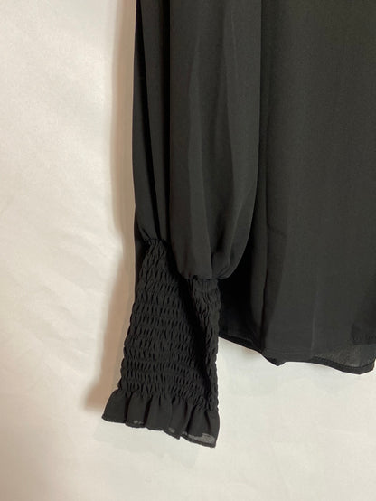 SHEIN. Blusa negra manga fruncida T.XL