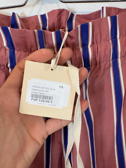 HIMBA. Total look top y pantalón rayas. T S