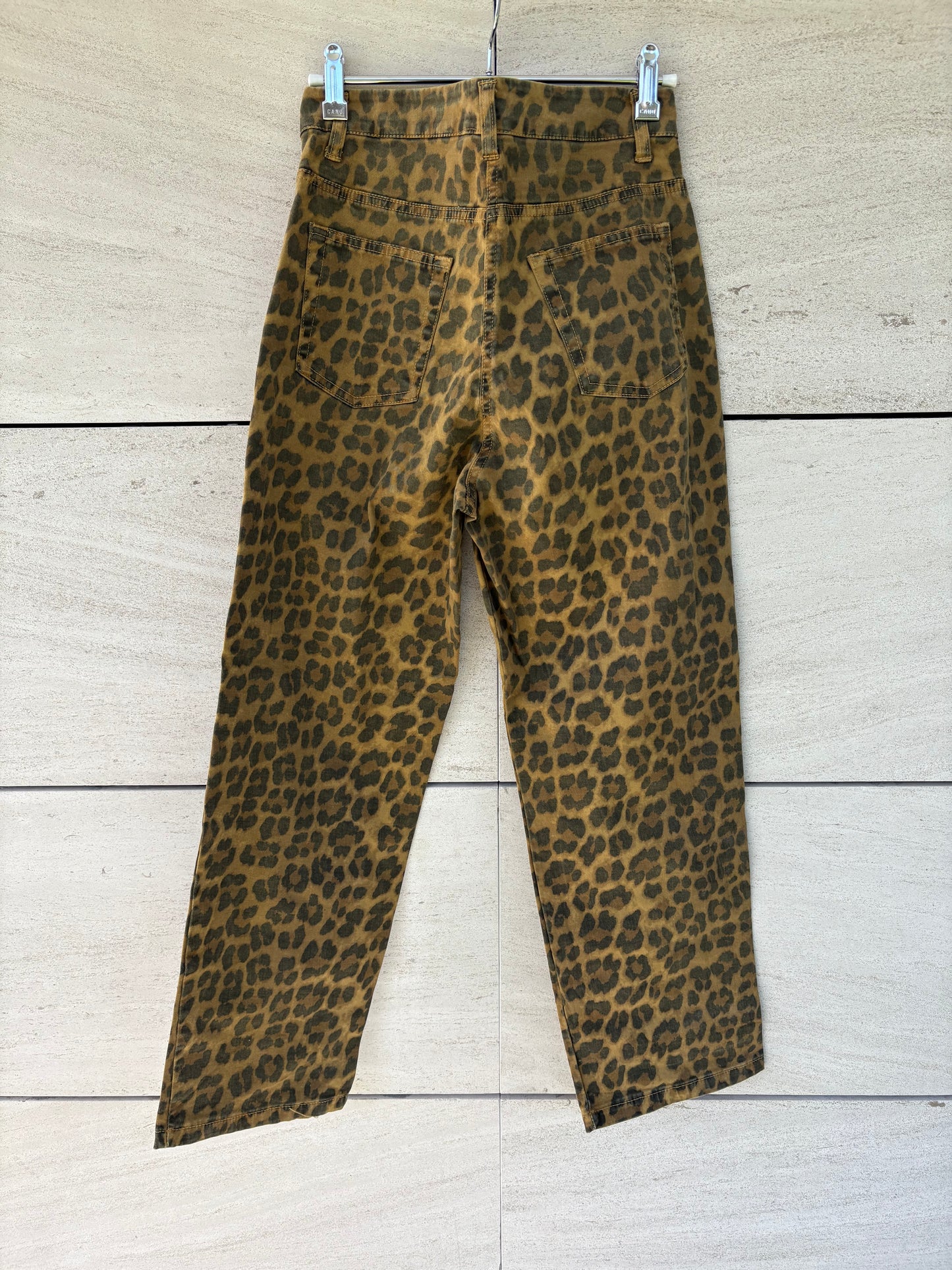 FRENCHY Madrid. Denim animal print bolsillos