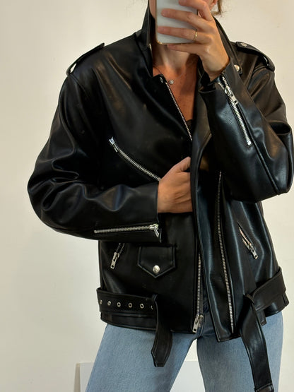 IMAN. White ribbed top Tm