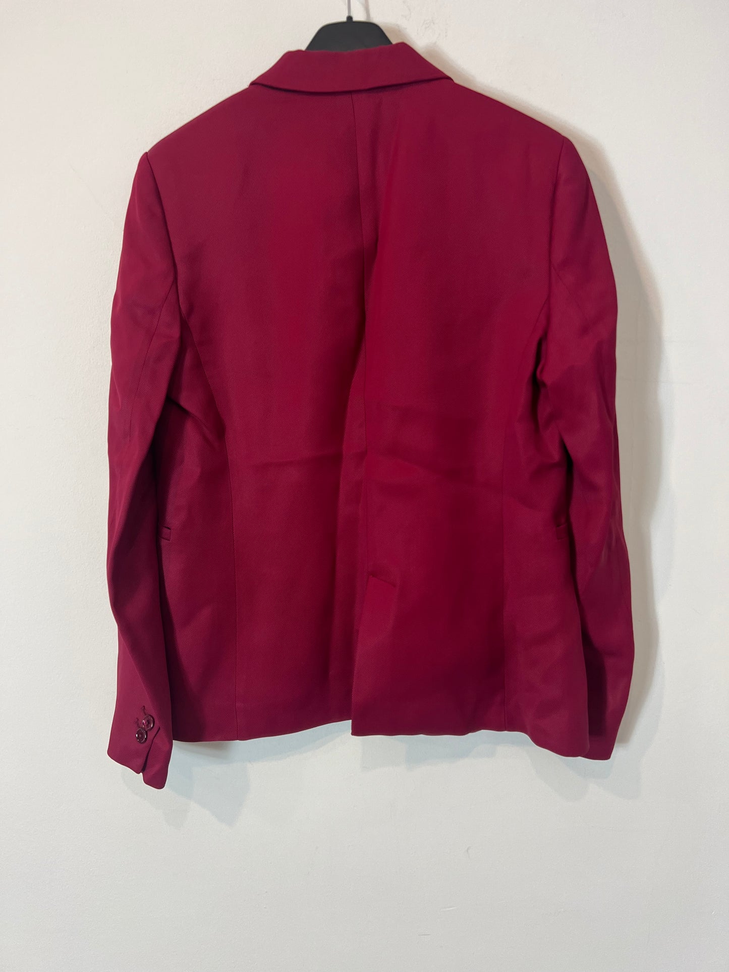 MASSIMO DUTTI. Blazer burdeos de vestir T.40