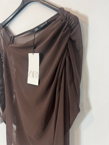 ZARA. Body marrón semitransparente. T L
