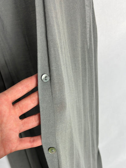 ZARA. Total look gris vestido y chaleco. T M