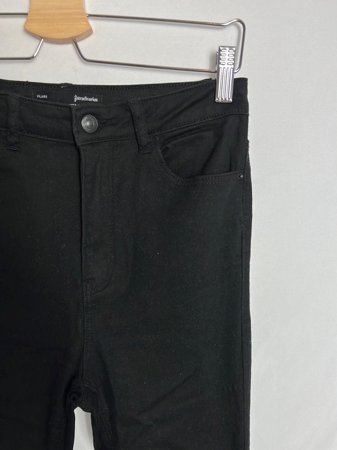 STRADIVARIUS. Black flared trousers, size 36