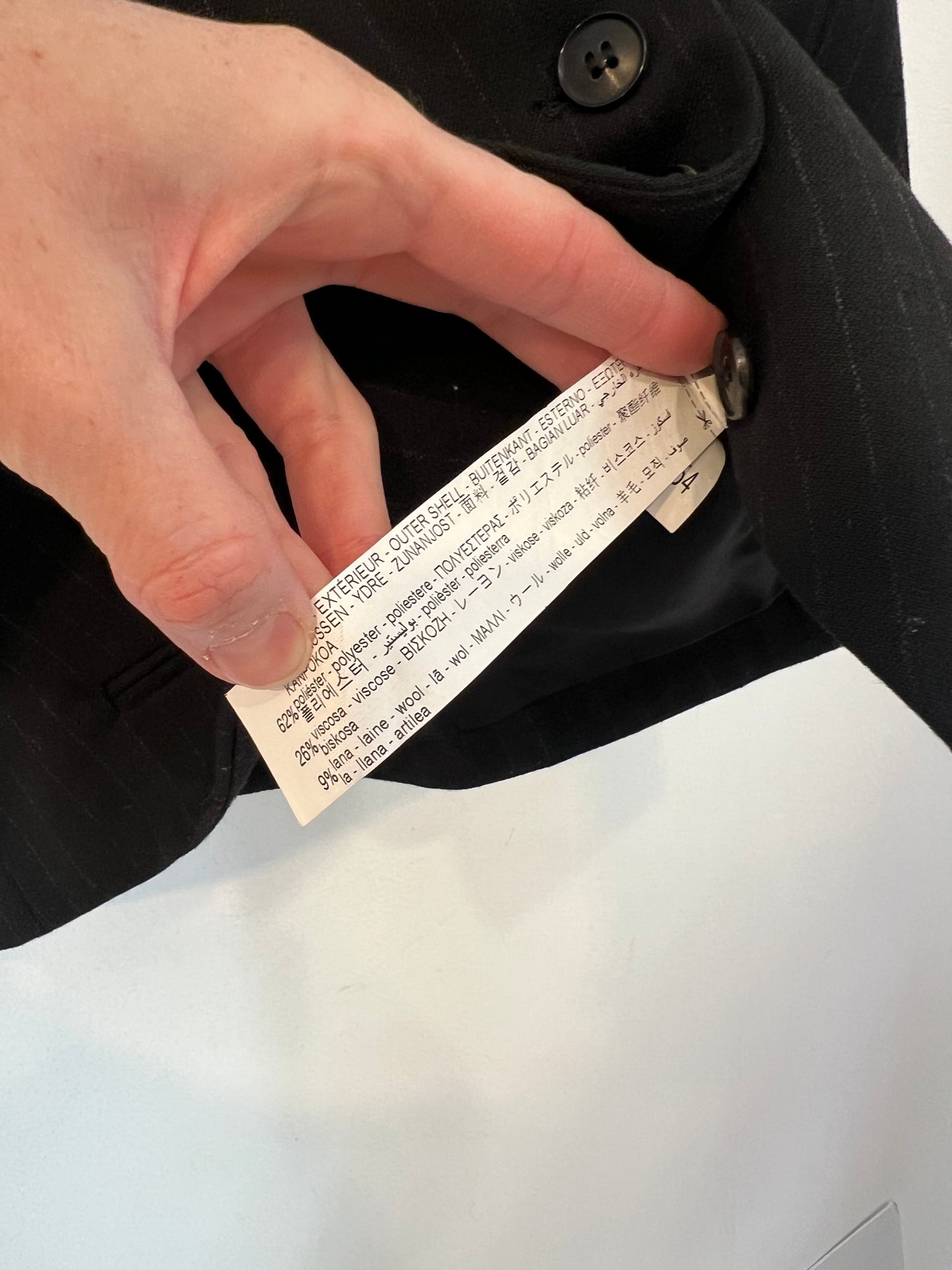 AMEÉ. Sleeveless fringed sweater S.(s)