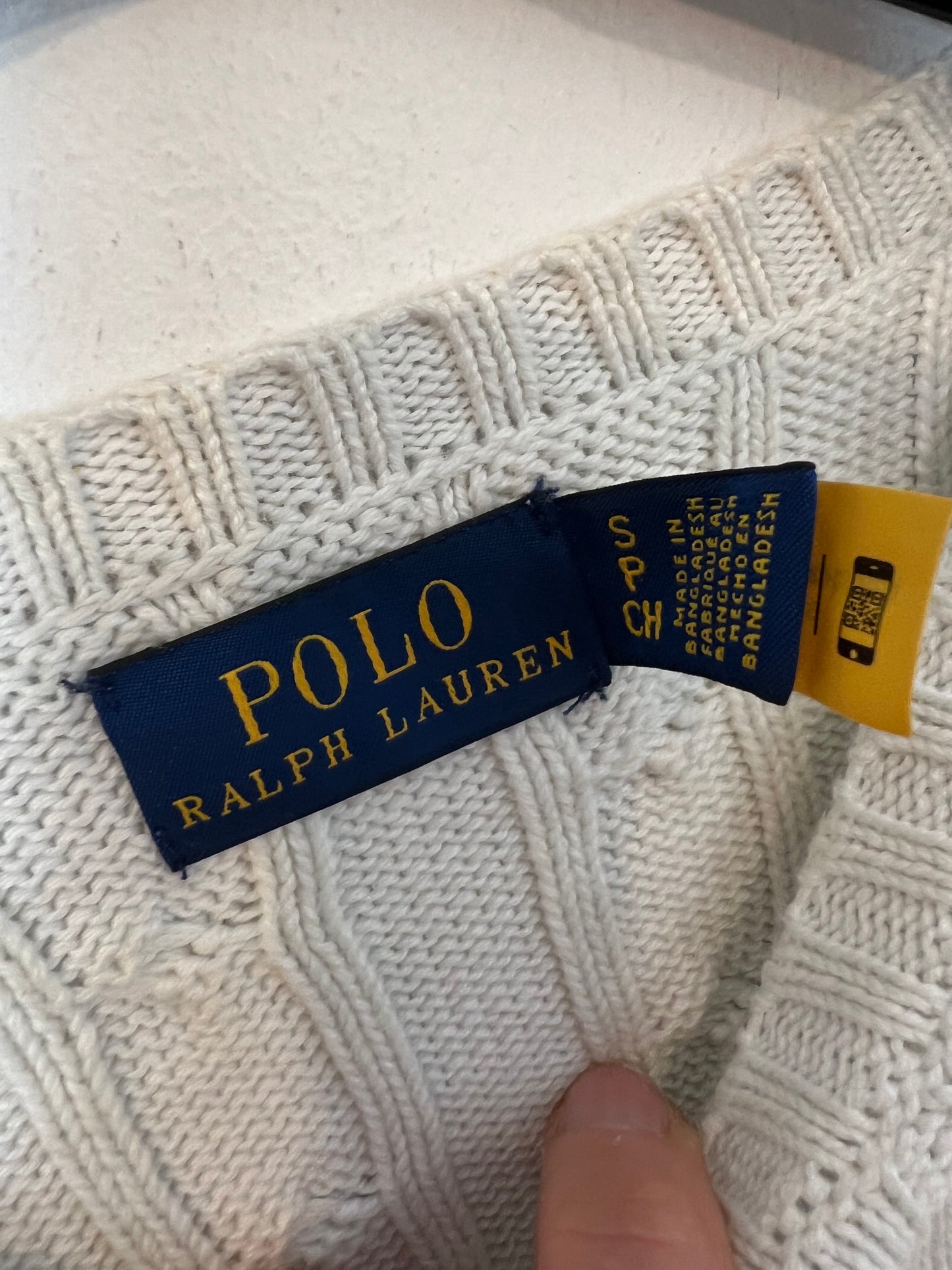 POLO RALPH LAUREN. Off-white cable-knit sweater. TS