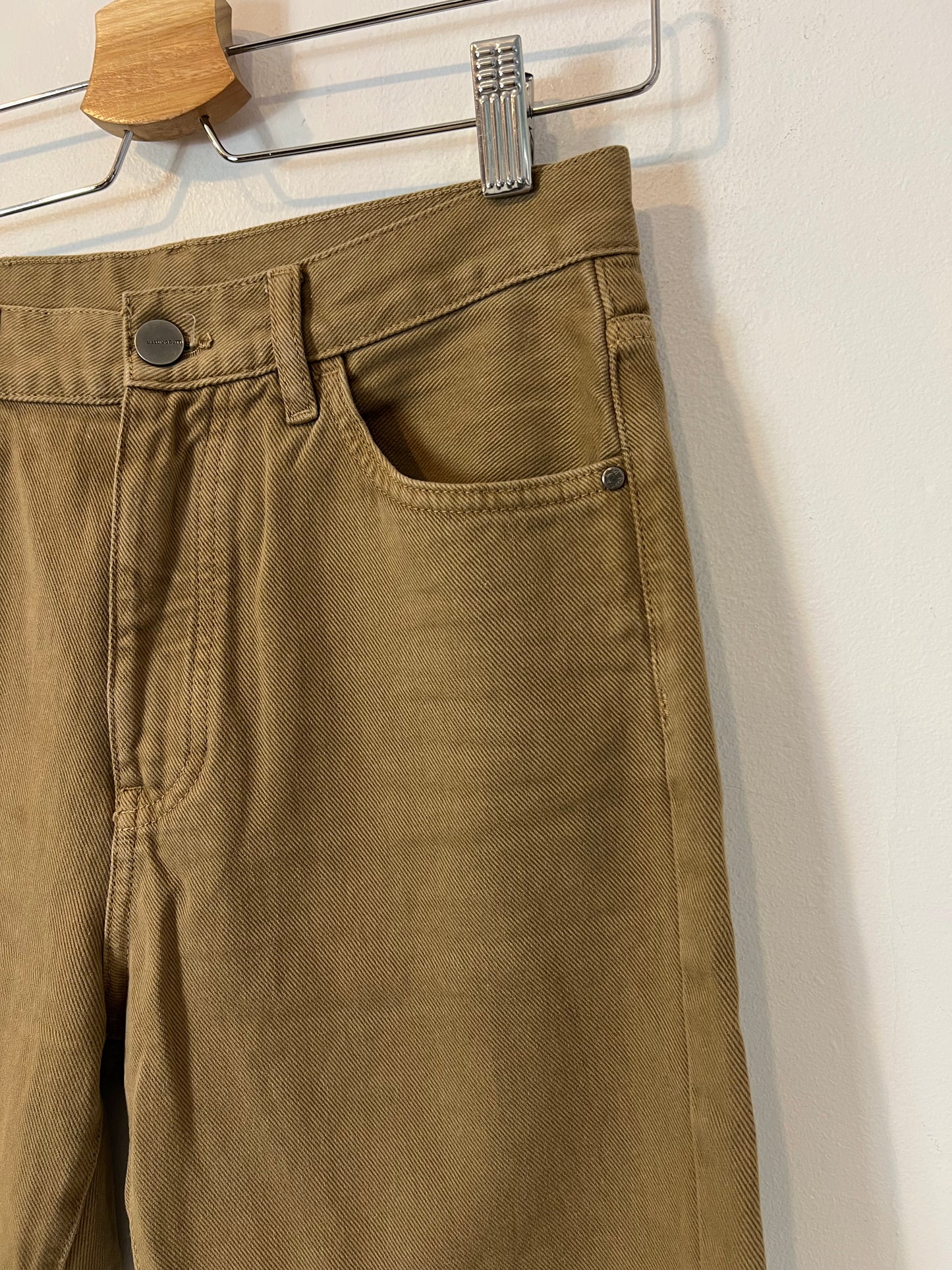 MASSIMO DUTTI. Denim marrón recto