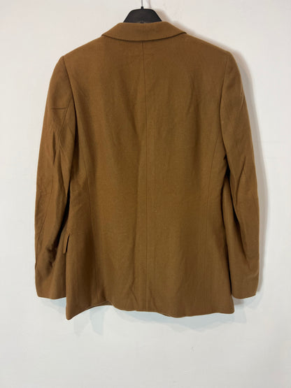 WINDSOR. Blazer cashmere camel detqlle cuello