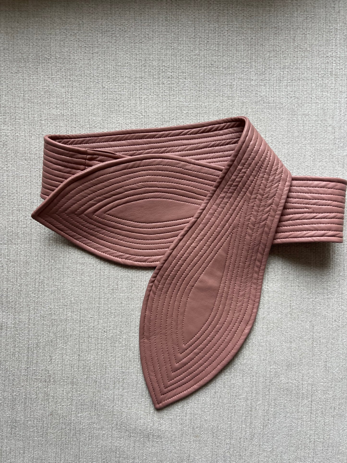 PADOVA. Cinturón fajín rosa palo. T. 10 (M)