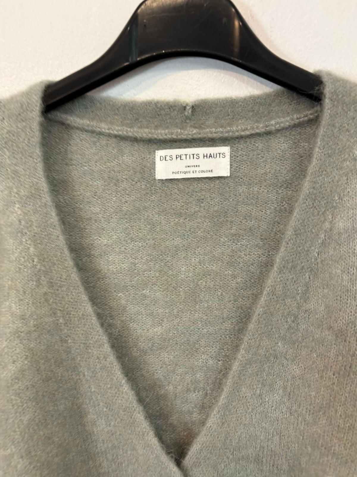 DES PETITS HAUTS. Chaqueta verde agua alpaca