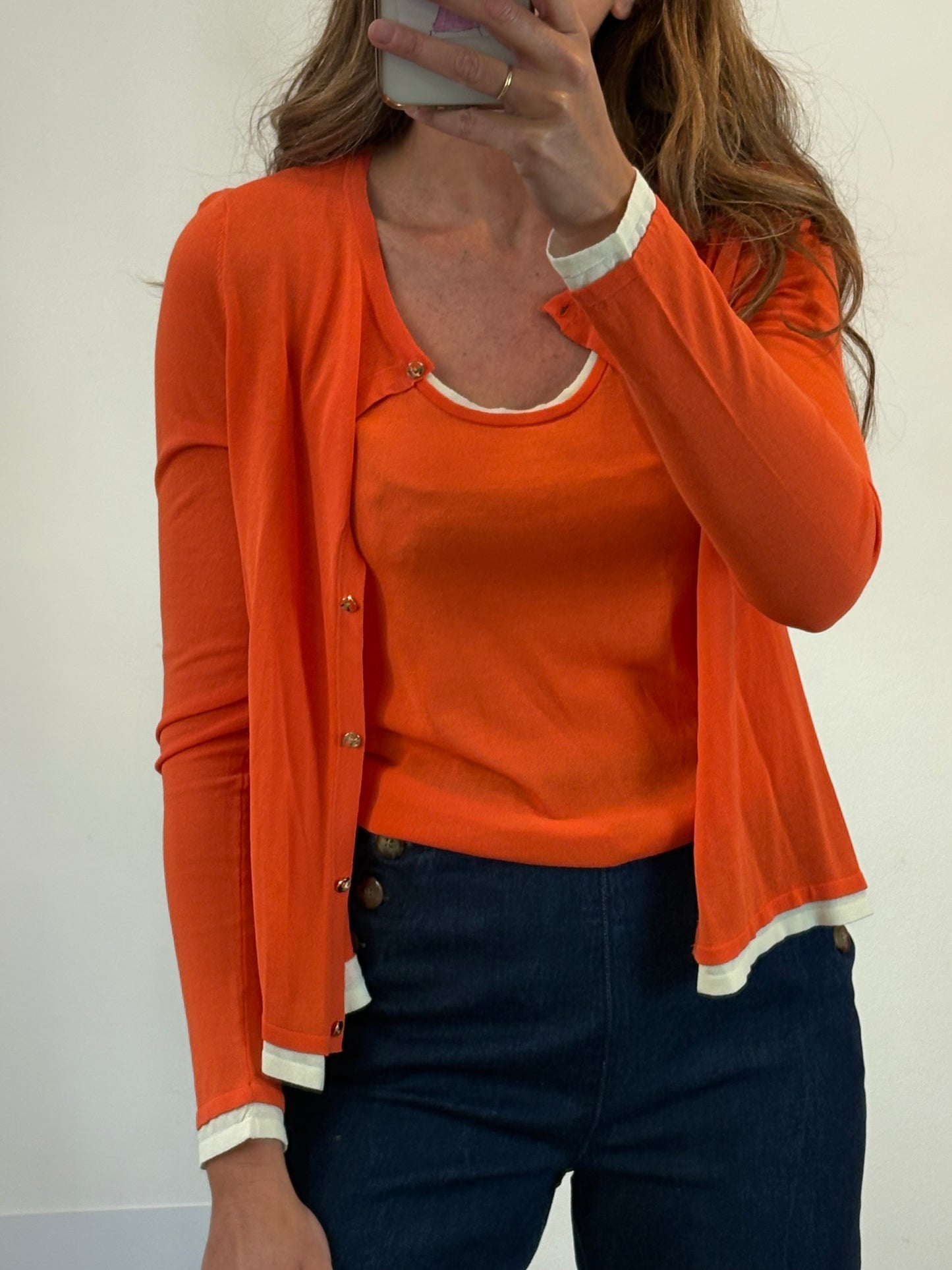 ZARA. Conjunto top y chaqueta de punto naranja