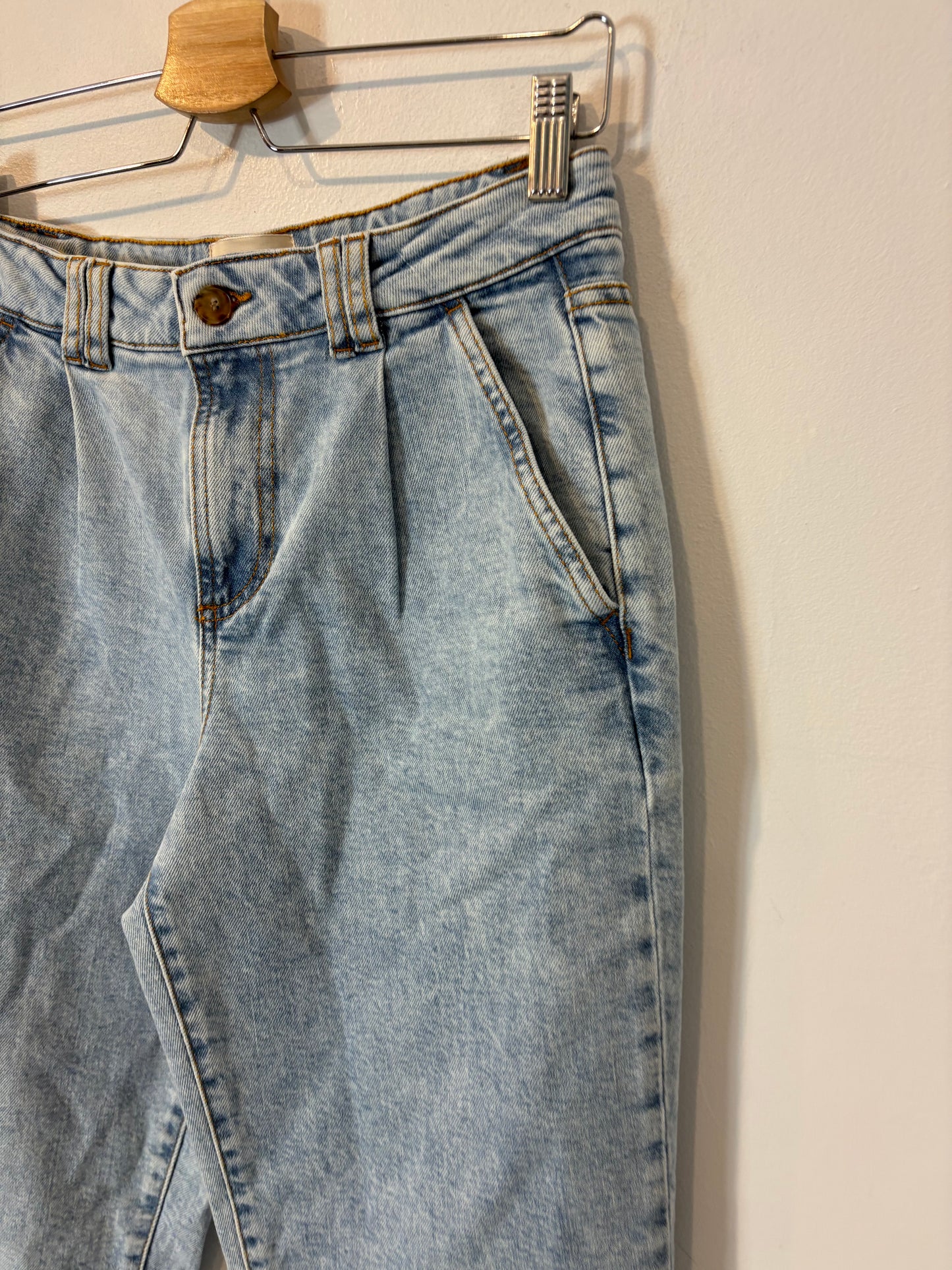 SÉZANE. Denim claro pinzas