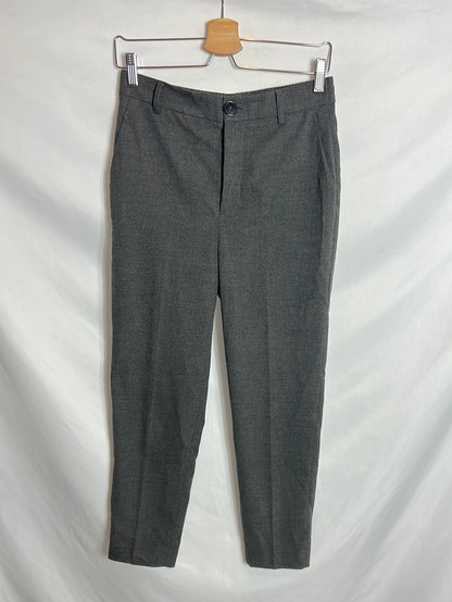 ZARA. Pantalón gris textura. T XS