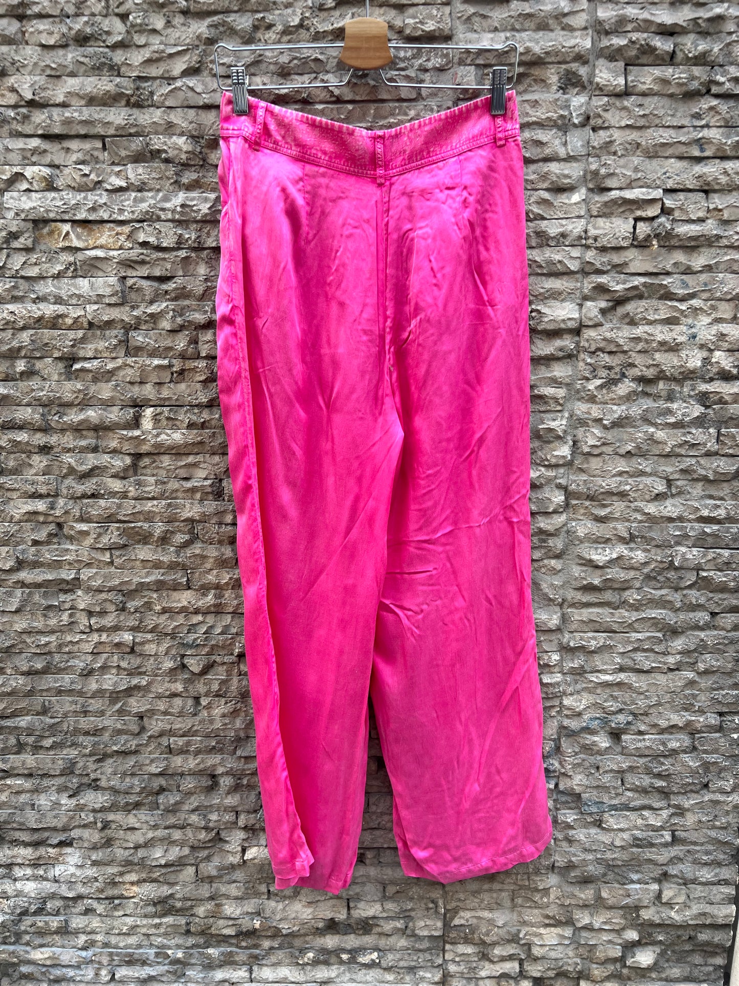 SCALPERS. Pantalón palazzo rosa T.m