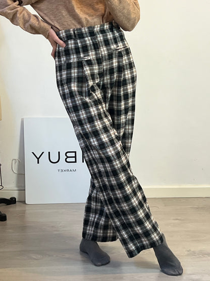 OTRAS. Pantalón cuadros pinzas