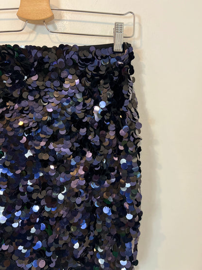 H&amp;M. Ts sequin short skirt