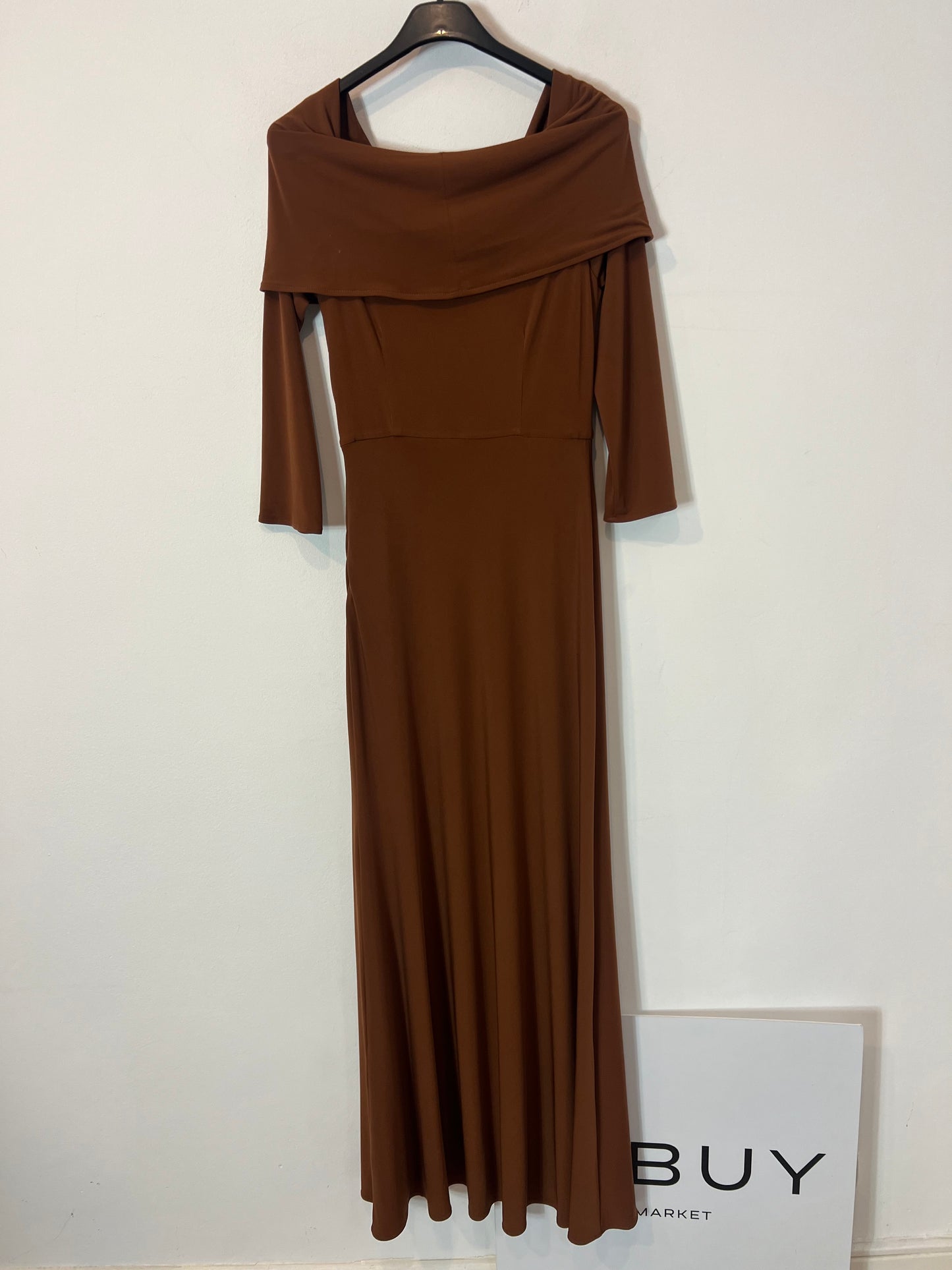 COOSY. Brown flowing maxi dress. XS
