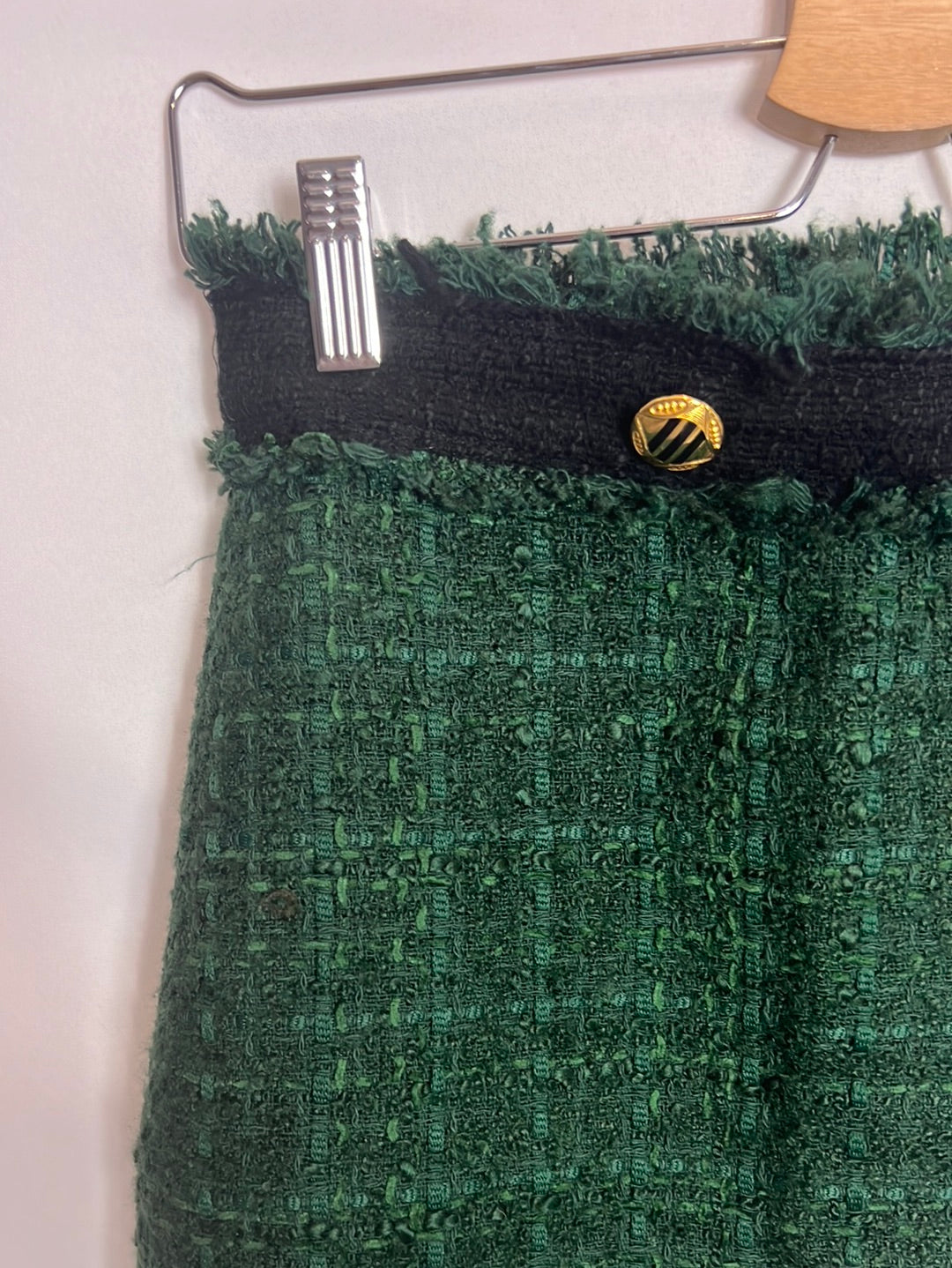 ZARA. Falda verde tweed. T XS