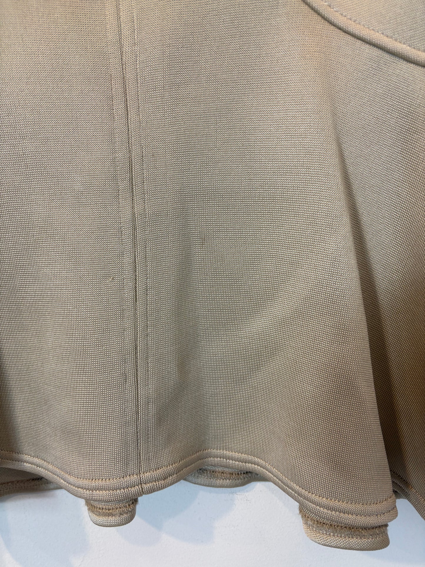 VERSACE. Falda elástica volante