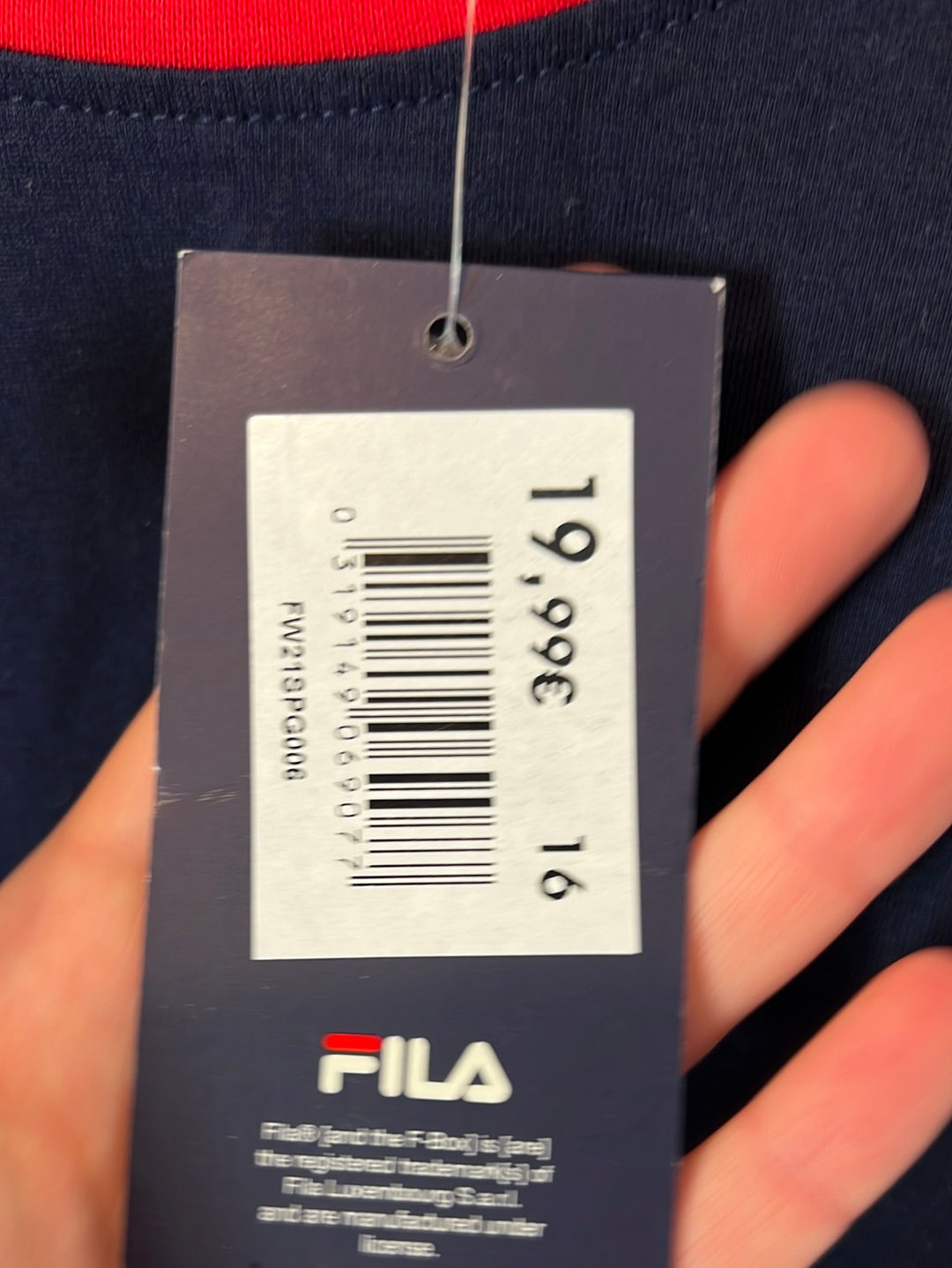 FILA. Long-sleeved logo T-shirt. Size 16 (S)